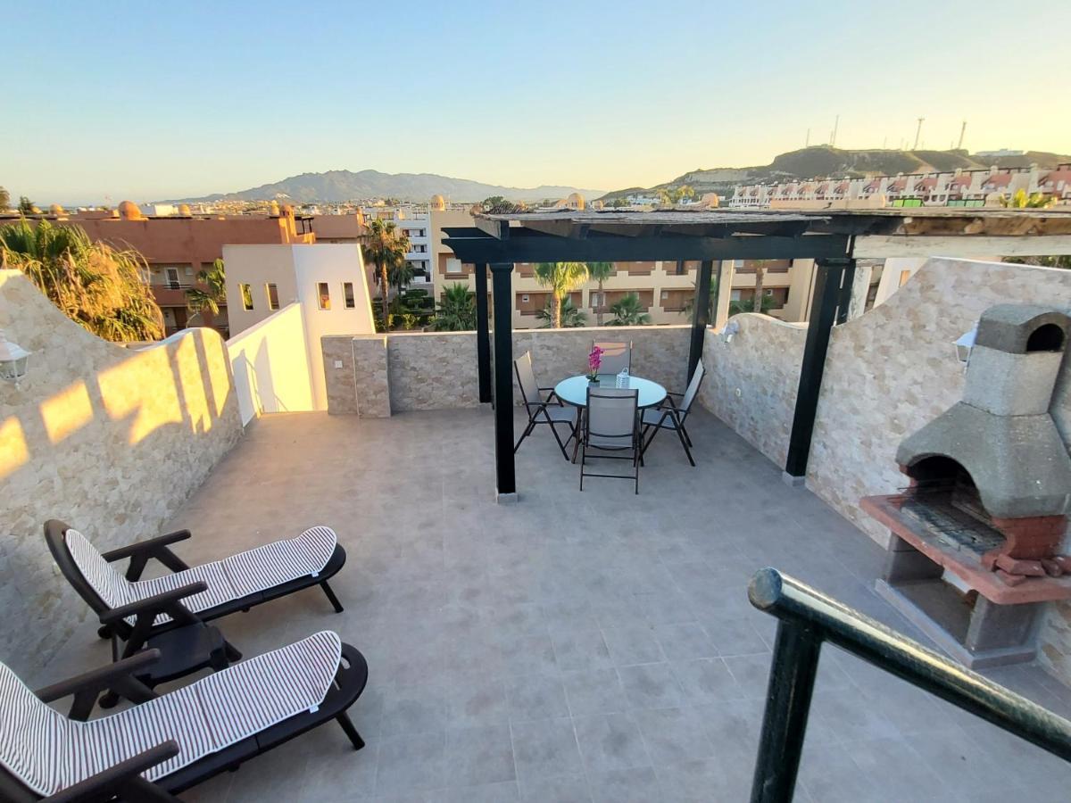 Ático dúplex precioso con piscina privada en Paraíso de Vera! Exterior foto